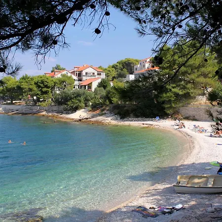 Апартаменты With A Parking Space Postira, Brac - 22164